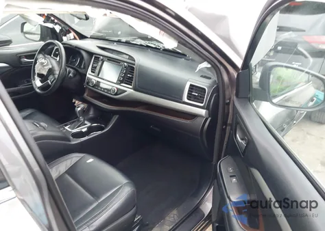 2014 Toyota Highlander Xle z USA, uszkodzony, nr VIN 5TDKKRFH5ES030328